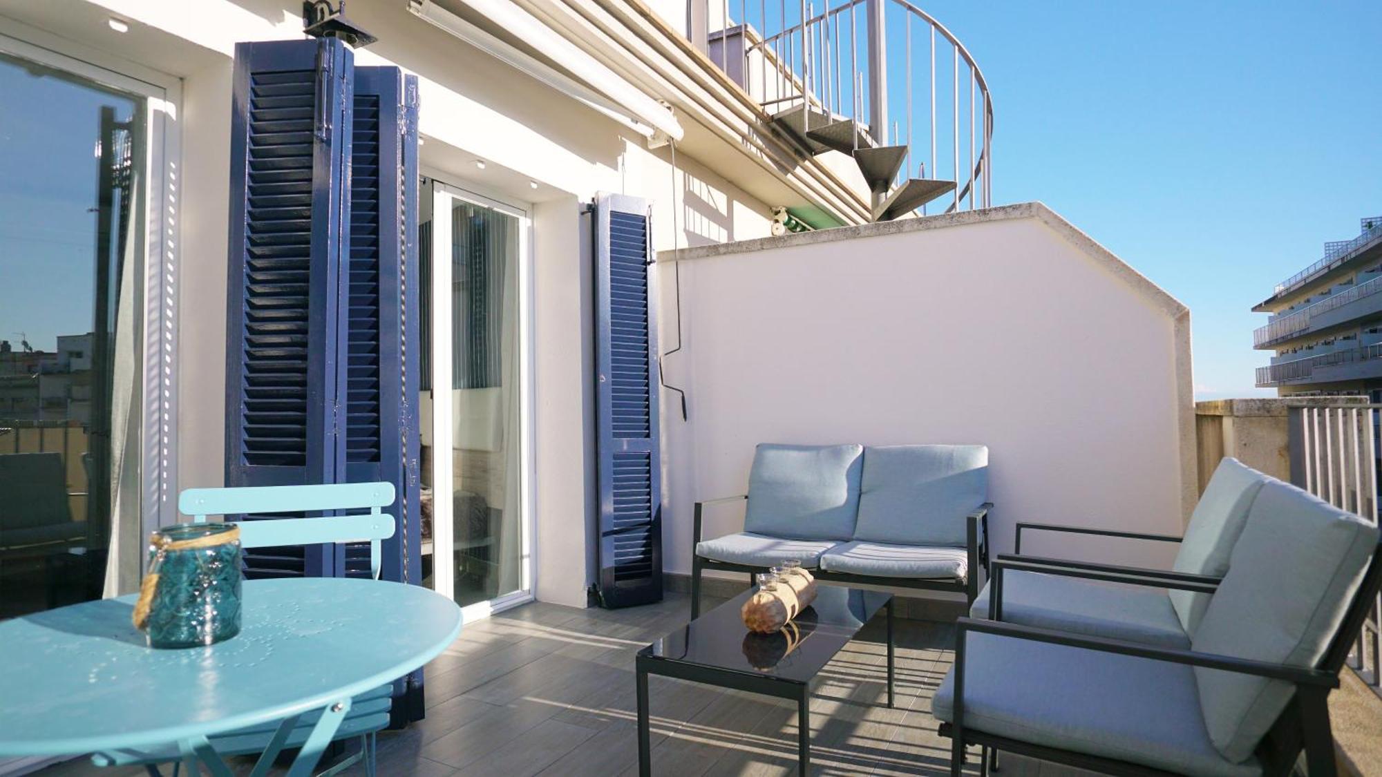 Beachstyle Penthouse By Hello Homes Sitges Buitenkant foto