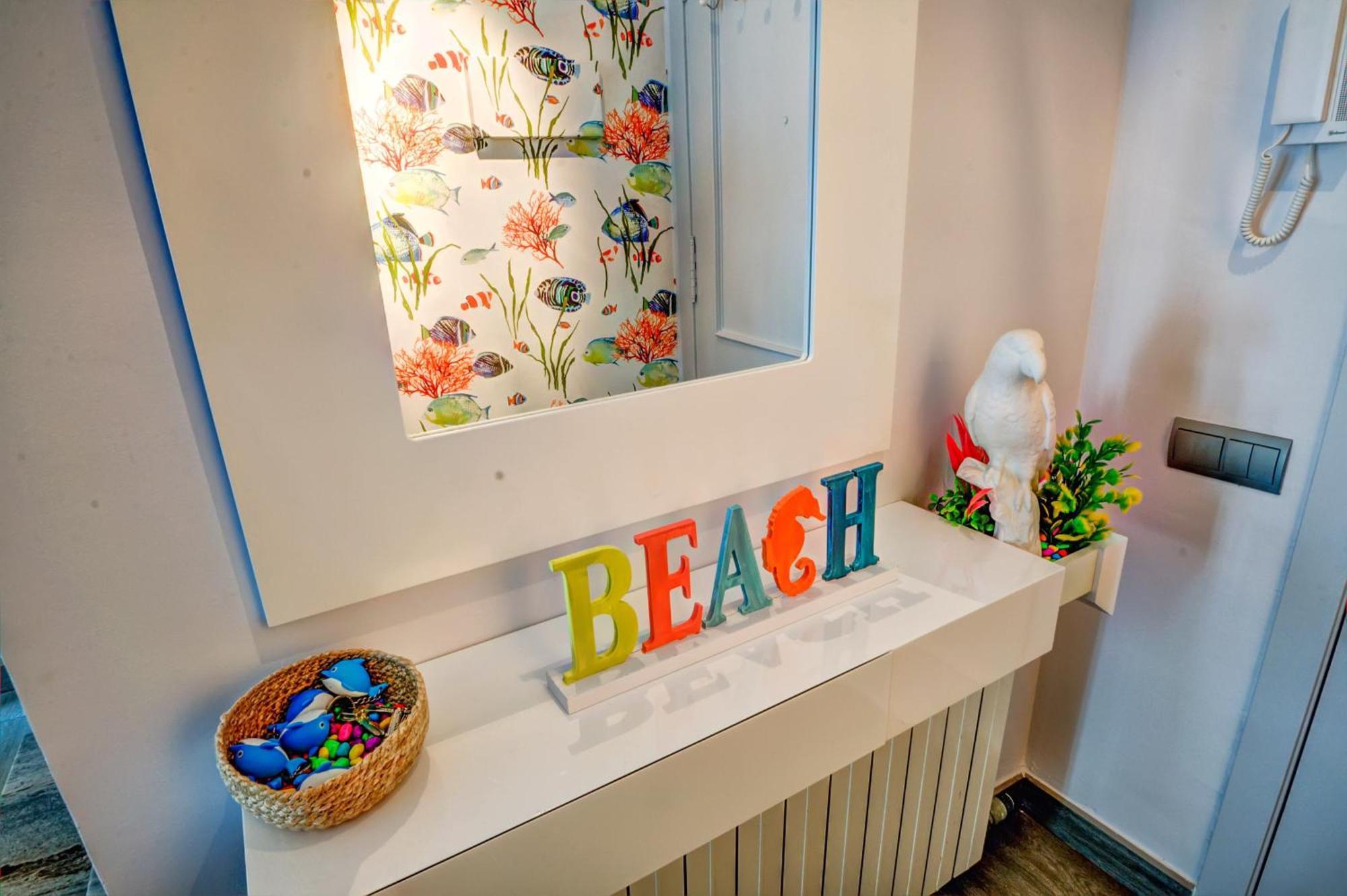 Beachstyle Penthouse By Hello Homes Sitges Buitenkant foto