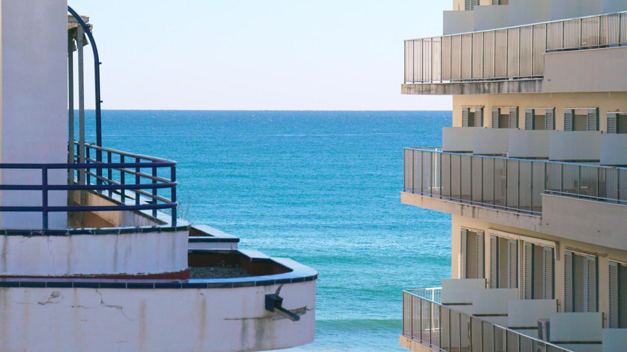 Beachstyle Penthouse By Hello Homes Sitges Buitenkant foto