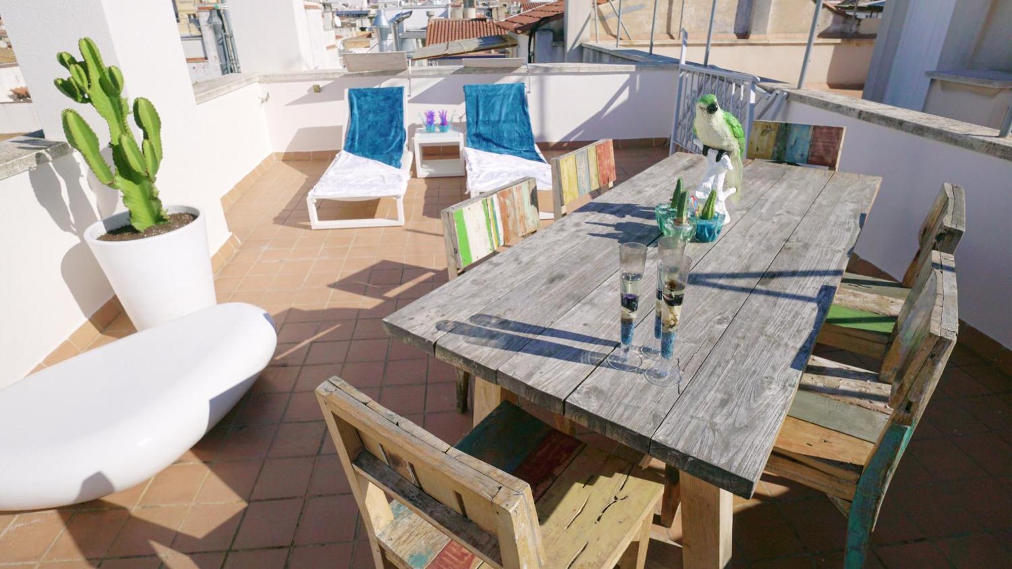 Beachstyle Penthouse By Hello Homes Sitges Buitenkant foto